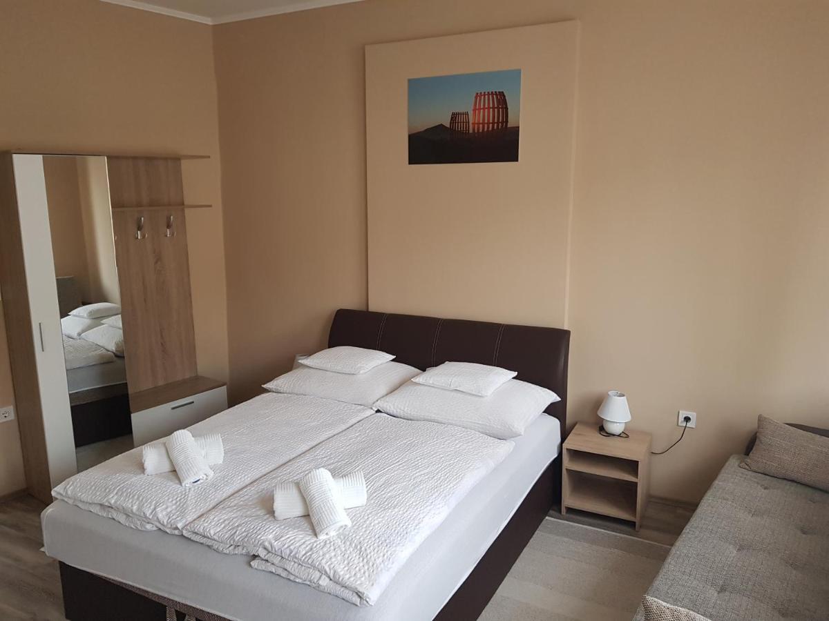 Dm Vendeghaz Villány Exteriér fotografie